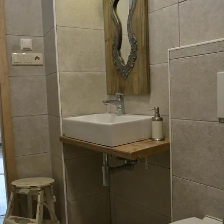 Guest house Madarlatta Vendeghaz