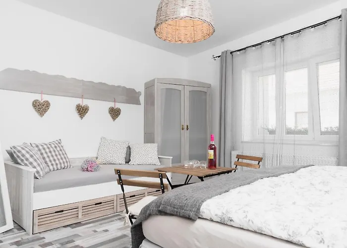 Гостевой дом Madarlatta Vendeghaz 4*