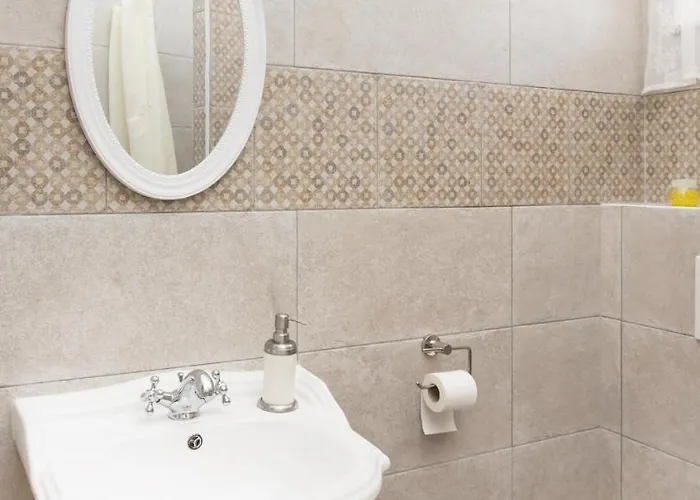 Madarlatta Vendeghaz 4* Фертёракош